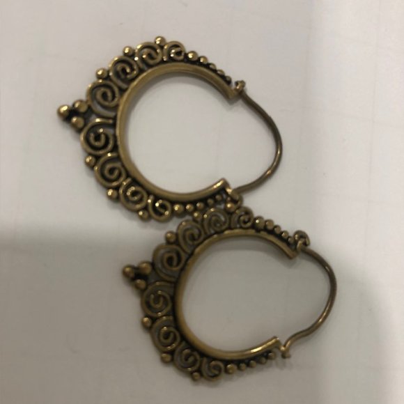 Rustic Gold Vintage Hoop Earrings | Versatile & Timeless - Picture 6 of 6